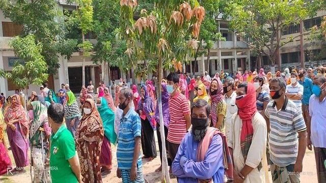 আট শতাধিক কর্মহীন পরিবারের মাঝে ত্রাণ বিতরণ করেন রাবি ছাত্রলীগ সাধারণ সম্পাদক ফয়সাল আহমেদ রুনু